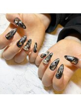 カロン(Kalon)/ブラックマグネットネイル