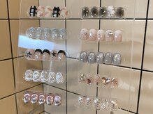 アワーズネイルオオサカ(ours nail osaka)の雰囲気（毎月変わる定額制sample design◯ お悩みの方におすすめです）