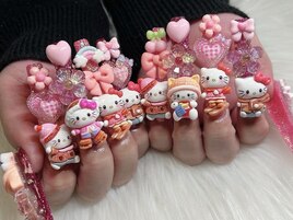 スカルプゴテゴテギャルネイル♪