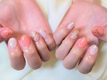 ジョリ ネイルズ(Jolie nails)/６３００円