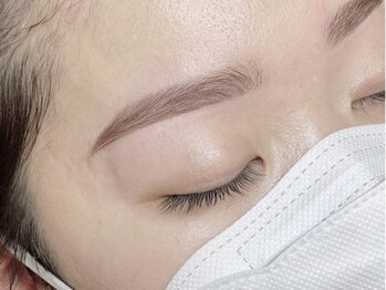 アイラッシュモアナ(eyelash MOANA)/アイブロウスタイリング×カラー