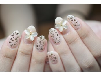 ネイルアンドアイラッシュアンドアロマ ピグレット(PIGLET)/パーツアート★