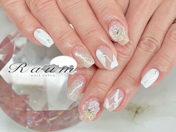 ラウム(Raum)/アート系デザイン¥7480