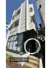 フラッシーネイルズ(Flashy Nails)/入口は道路側♪