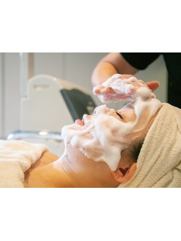 ホウレイ線・たるみ改善！予防ケア