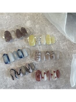 ブルーネイル/フラワーネイル