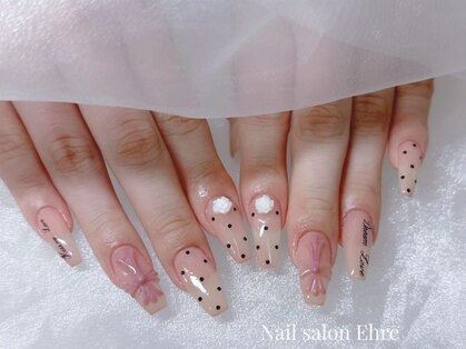 ネイルサロン エーレ 梅田店(Ehre)の写真
