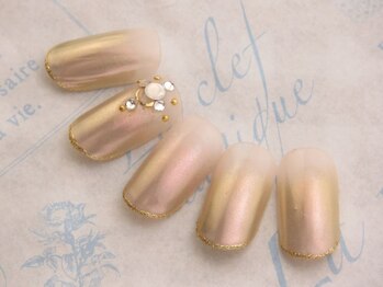 ソルノワ(sol-noir)/