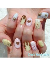 エリーズナードネイルズ(Erie’s Nerd Nails)/