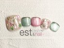 フットグリーンシェルネイル