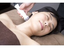 エリザ(ELIZA)/首筋からデコルテもすっきり