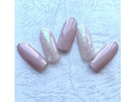 シンプルベージュネイル
