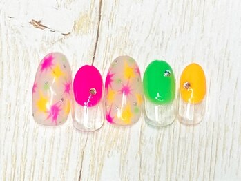 スーン(S∞N)/プチアート定額ネイル￥6980