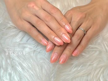 アンガット(angot.)/春色グラデーションネイル