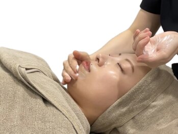 スタイルエヌ バイナース(Style N. by nurse)の写真/【OMEGAPDTヒーライト】最新韓国LED◎コラーゲン生成を促進!赤み/くすみ改善・鎮静効果で透明感UP♪