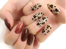 フォンテーヌブロー 野々市店(Fontaine Brow)/付け放題フリーデザインネイル