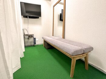 整体院エンジェル/待合室・着替えスペース