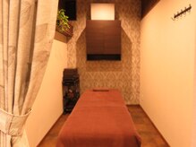アリンタ ロイヤルリゾート(Aleenta Royal Resort)の雰囲気（半個室空間で日頃の疲れを癒します。）