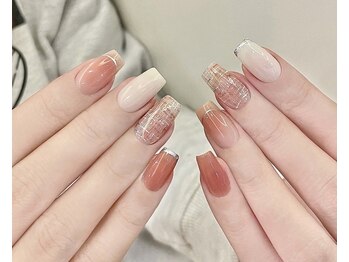 ユミ(U.MI.)/チークネイル