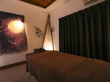 花明かりの雰囲気(心落ち着く和の癒し空間でゆったりとお身体が癒されます)