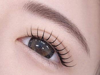 シピアイラッシュ 朝霞台店(Chipi Eyelash)の写真/【アンドヘルシー対応】エクステで韓国アイドル風束感まつ毛に★LEDエクステなら仕上がりの綺麗が長続き！
