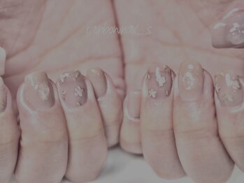レインボーネイルズ(Rainbow nails)/