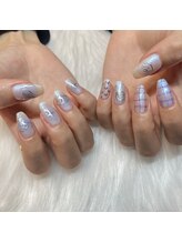 セブンティーン(Seventeen)/色鉛筆ネイル　90分やり放題