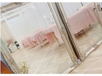 クロエ(Chloe)/まつげメニュー店内