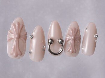 クロスモールドピアス¥10480