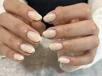 ウル(ulu)/ニュアンスネイル