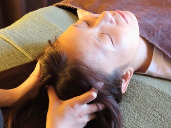 アシュナ(Ashuna)/快眠ヘッドマッサージ