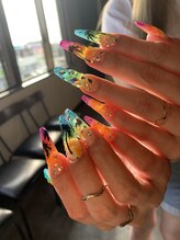 ハジチ(HAZICHI)/夏にバズるデザイン