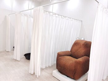 アイラッシュサロン ブラン イオンタウンユーカリが丘店(Eyelash Salon Blanc)/ 【施術ブース】