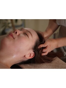 ヘッドスパで癒されたい