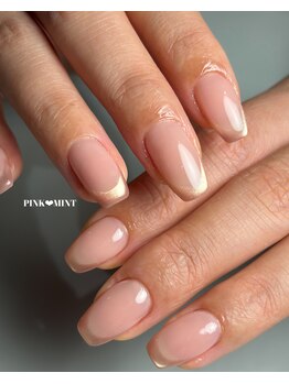 ピンクミント(PINK MINT)の写真/大人女性に人気◎技術の差を実感！お仕事でもOKな上品ネイルをご提案☆