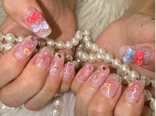 アルスネイル(Ars nail)の雰囲気（珍しい海外パーツが盛り沢山♪話題のクロムパーツもあります〇）