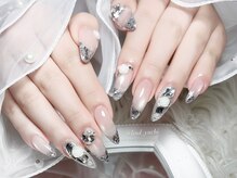 リンドネイル バイ モカ アンド ララ(Lind nail by moca and LaLa)