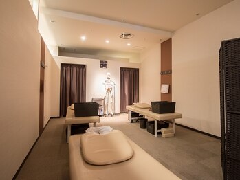 タイセイカン サンマルシェ高蔵寺店(TAiSEiKAN)/内観