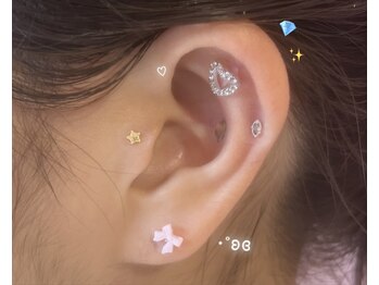 エマネイル プラス キハクヤ 梅田店(EmaNail+KIHAKUYA)/耳ツボジュエリー