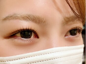 ビー(Be)/濃いまつげ♪