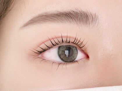 トレヴァーデルチザン 南船場店(Trevor de'rtisan eyelash)の写真