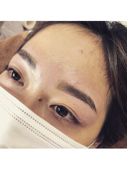 ナリエットビス(NARIETT bis)/アイブロウ