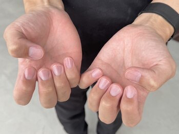 ルリアン チッタの写真/【ブライダルにも◎】爪の形、状態等でお悩みをお持ちの方に！メンズにも人気の美爪ケア★清潔感アップ！