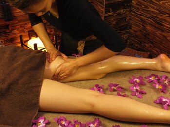 ルーチェ(LUCE)/アロママッサージ