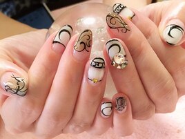 淡い色×繊細ブラックライン☆