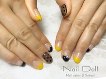 ネイルドール(Nail Doll)/フラットフレンチドットネイル