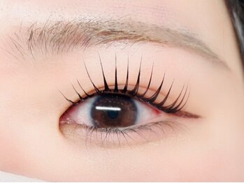 ニコットラッシュ(nicotto.lash)の写真/大人気☆フラットラッシュで目元の印象をグッとUP◎なりたい雰囲気やイメージお悩みに合わせてご提案♪