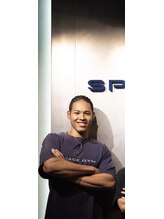 スペースジム 梅田(SPACE GYM) ジョンソン 