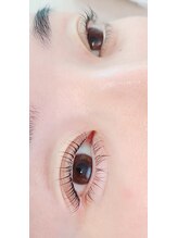 コア(Koa)/綺麗は、目元から