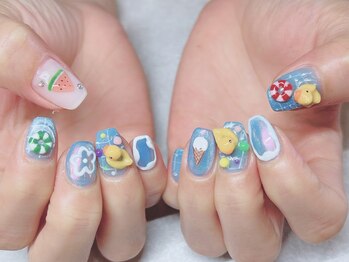 ネイルスペース ヴィザヴィ(NailSpace Vis-a-vis)/ヒヨコ夏ネイル